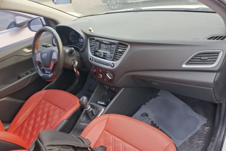 Used Hyundai Verna 2016 1.4L Manual Cool Edition GLS
