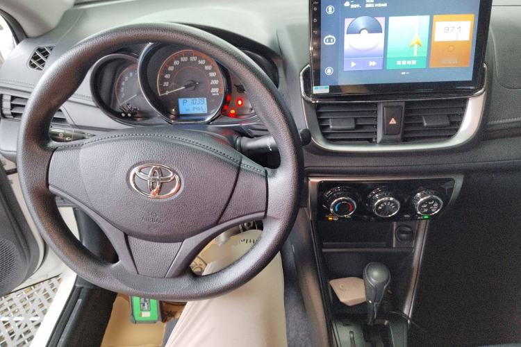 Used Toyota YARiS L 2021 X-Trail 1.5L CVT Leading Edition
