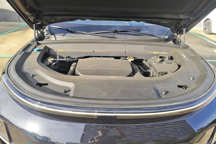 Used Li Auto L9 2025 Ultra Smart Refreshed Edition
