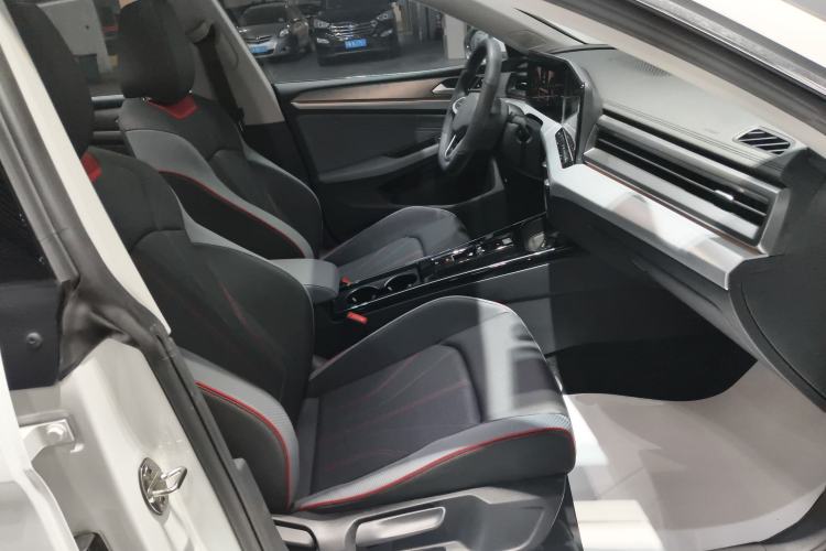 Used Volkswagen Lamando 2025 Lavida L 280TSI DSG Cool & Spicy Edition
