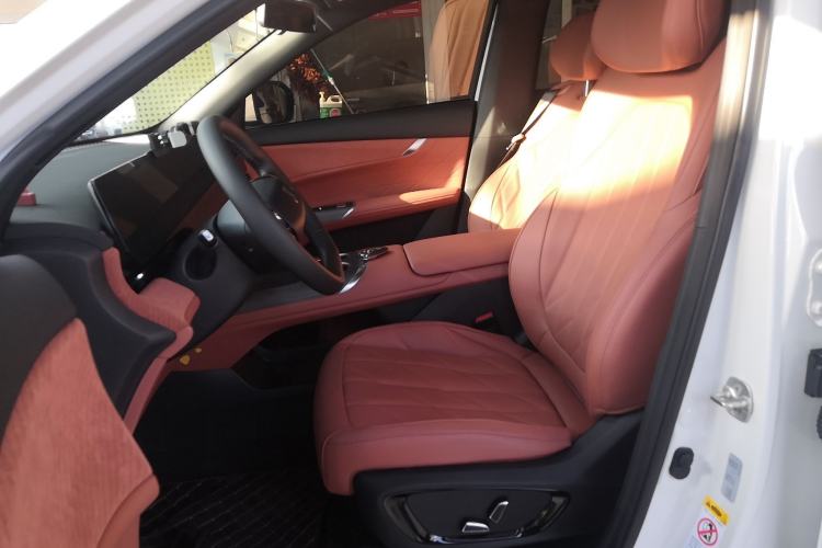 Used Changan CS75 PLUS 2025 4th Generation 1.5T New Blue Whale Smart Luxury Edition