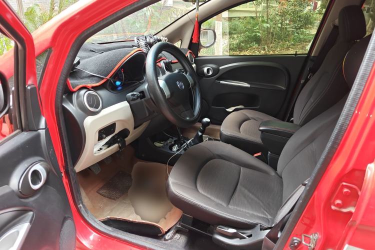 Used Changan Benni mini 2012 1.0L Manual Fashion Edition China IV Standard