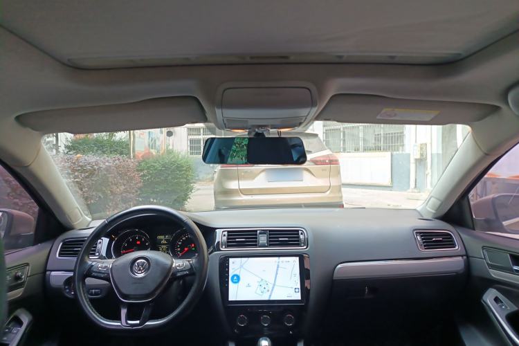 Used Volkswagen Sagitar 2018 1.6L Automatic Comfort Model

