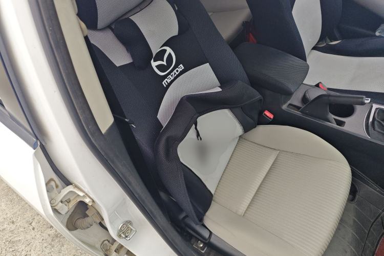 Used Mazda Mazda 3 2015 Sedan 1.6L Manual Comfort Model