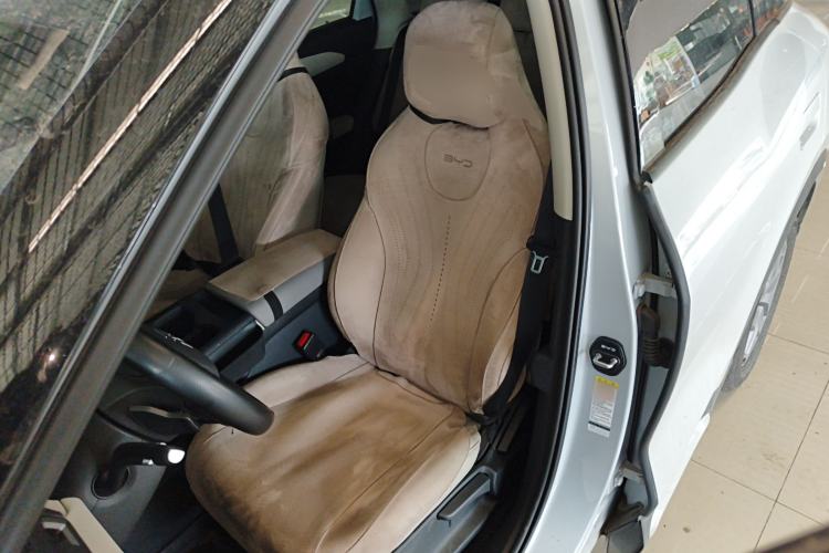 Used BYD Yuan UP 2025 Intelligent Driving Version 401 KM Dynamic Edition