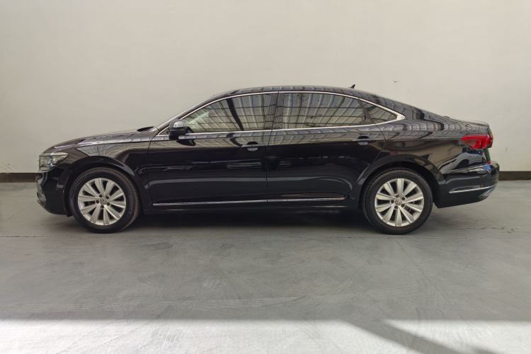 Used Volkswagen Passat 2019 330TSI Elite Edition China VI

