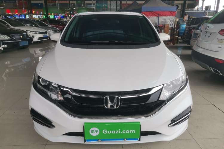 Used Honda Jade 2017 1.8L automatic Comfort version 5 seats
