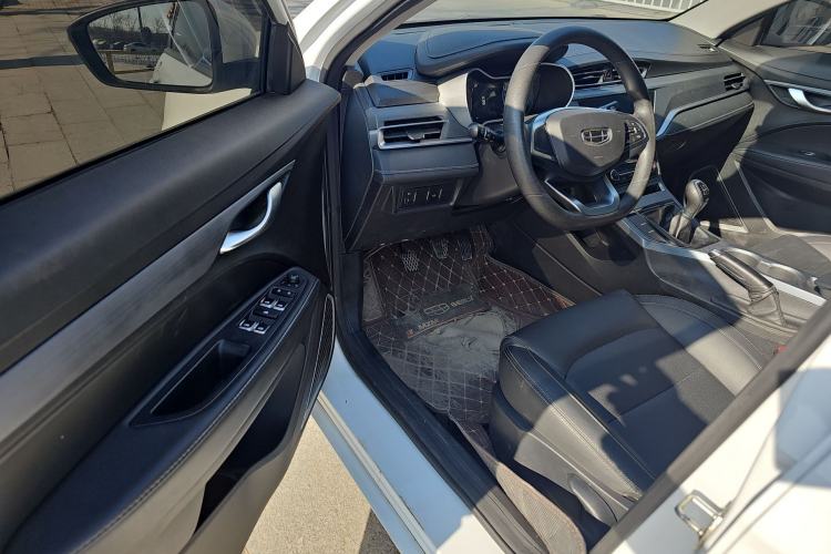 Used Geely Auto Emgrand 2021 UP 1.5L Manual Luxury Model
