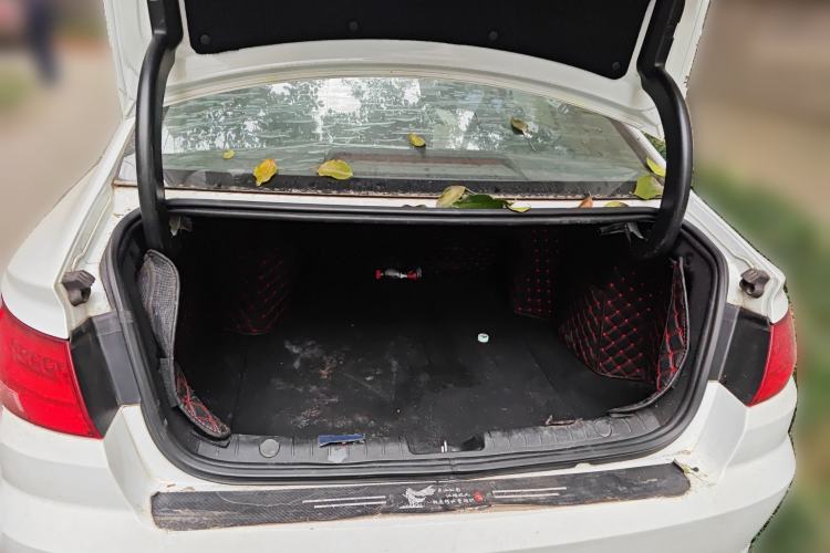 Used Geely Auto Emgrand GL 2017 1.8L Manual Elite Model