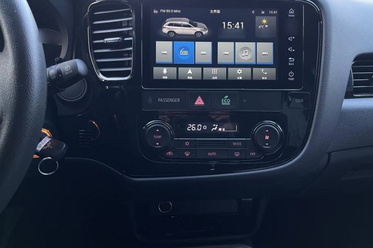 Used Mitsubishi Outlander 2021 Revised Version 2.0L Two-Wheel Drive Comfort Edition 5 Seats
