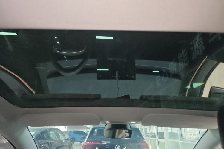 Used Tesla Model 3 2023 Long-Range All-Wheel-Drive Version
