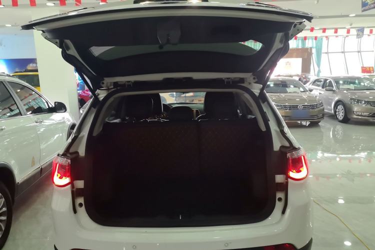 Used  Compass 2017 200T Automatic Family Edition
