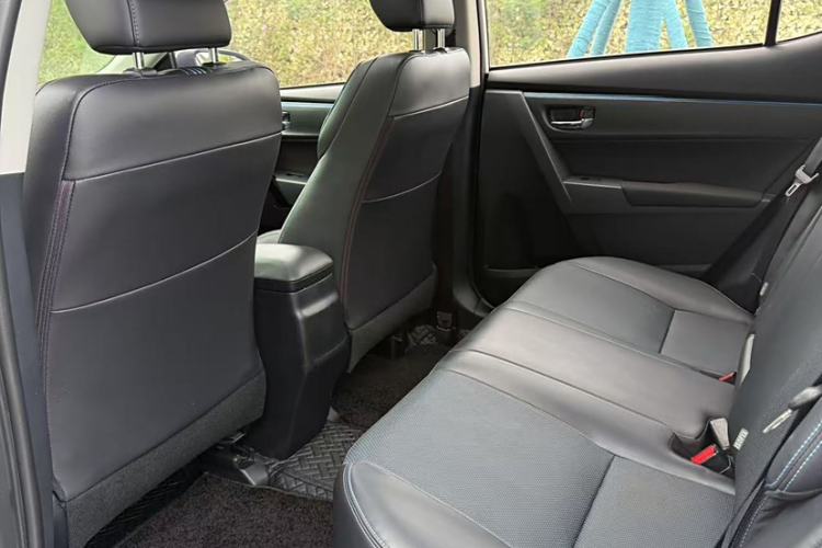 Used Toyota Levin 2018 185T CVT Prestige Version China VI Standard
