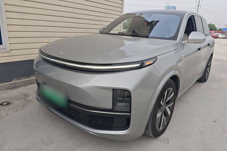 Used Li Auto L8 2023 Pro Model
