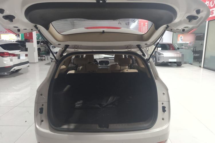 Used Baojun 310W 2017 1.5L Manual Comfort Model China V Standard