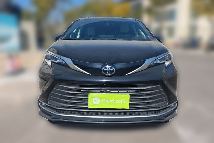 Used Toyota Sienna 2024 2.5L Hybrid Four-Wheel Drive Prestige Edition