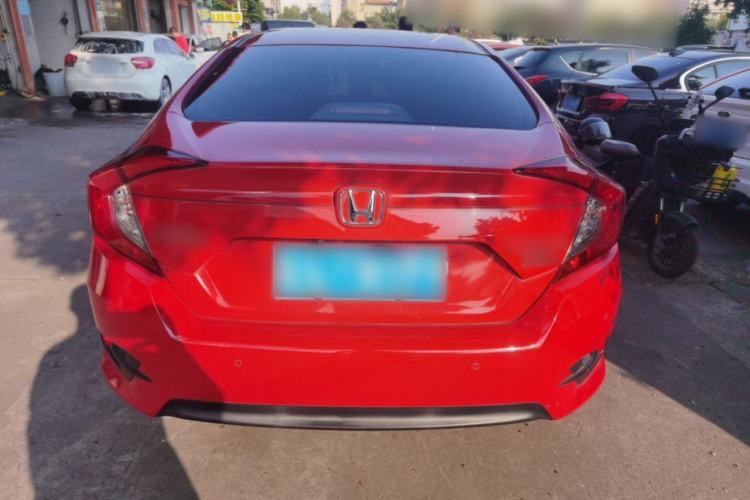 Used Honda Civic 2016 220TURBO CVT Luxury Edition
