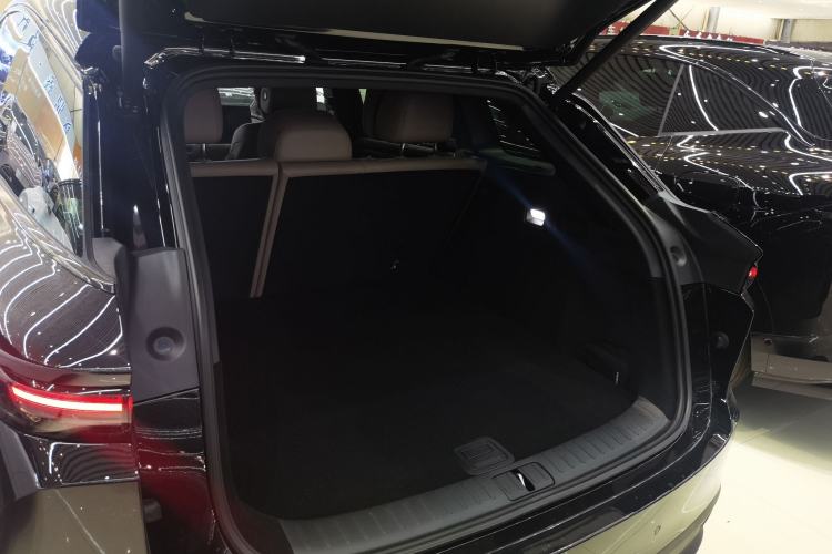 Used Li Auto Li Auto i6 2025 Model Two-Wheel-Drive Standard Type
