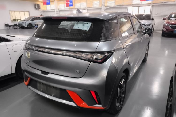 Used BYD Dolphin 2021 405 km Fashion Edition
