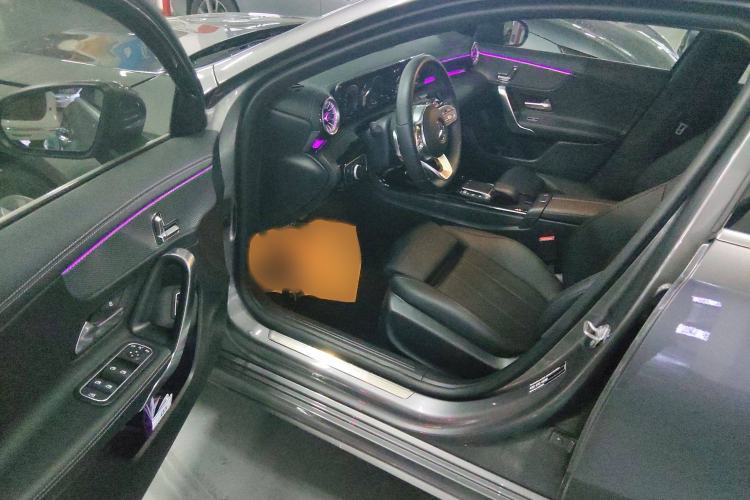 Used Mercedes-Benz A-Class 2022 Restyled A 200 L Sport Sedan Fashion Version
