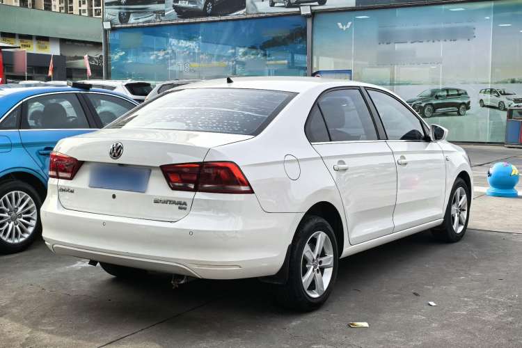 Used Volkswagen Santana 2015 1.6L Automatic Comfort Edition