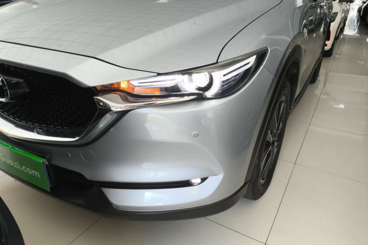 Used Mazda CX-5 2017 2.5L Automatic 2WD ZhiZun Version China V Standard
