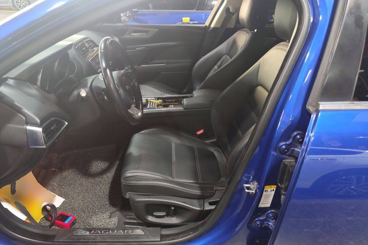 Used Jaguar XEL 2018 2.0T 200 PS LOVE Devotion Edition
