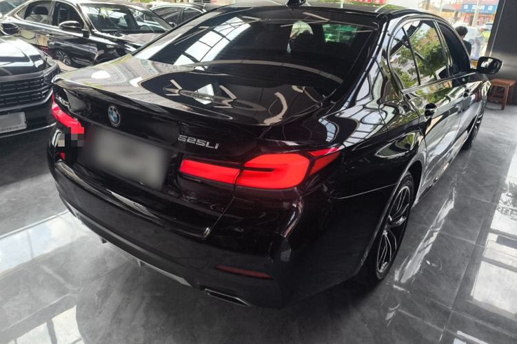 Used BMW 5 Series 2022 Restyled 525Li M Sport Package
