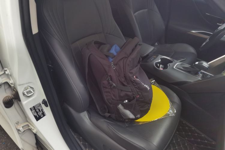 Used Toyota Harrier 2022 2.0L CVT Two-Wheel Drive Deluxe Edition