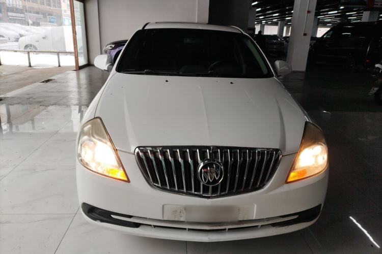 Used Buick Excelle 2015 1.5L Manual Classic Trim
