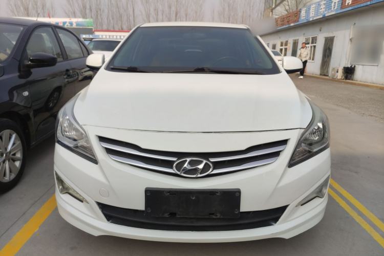 Used Hyundai Verna 2014 1.4L Manual Smart GLS Trim