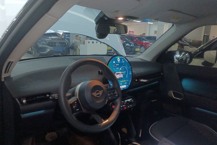 Used  Electric MINI COOPER 2025 456km COOPER E Classic Style
