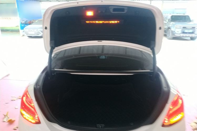 Used Mercedes-Benz C-Class 2018 C 180 L Fashion Edition Sport Version
