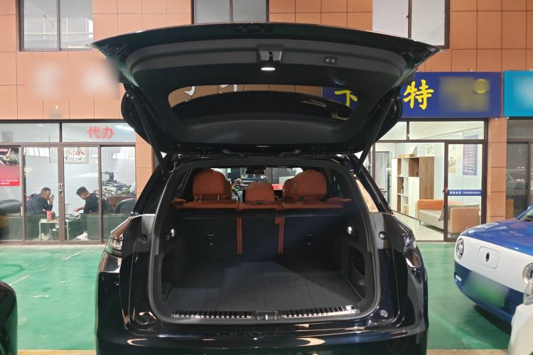 Used Li Auto L7 2023 Pro Model
