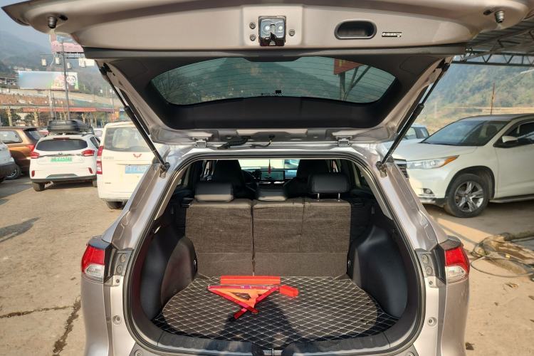 Used Toyota Corolla Cross 2024 2.0L Elite Edition
