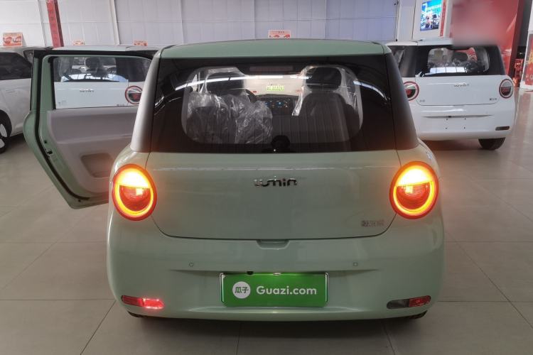 Used  Lumin 2025 210 km Fragrant Edition
