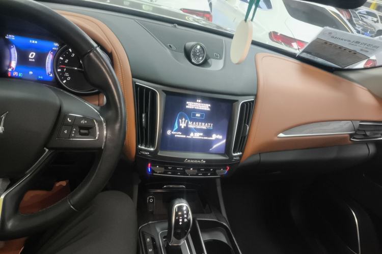 Used Maserati Levante 2016 3.0T Standard Edition
