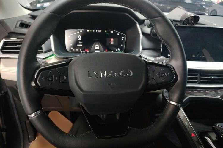 Used Lynk & Co 06 EM-P 2020 PHEV Plus
