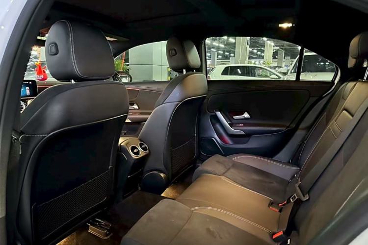 Used Mercedes-Benz A-Class 2020 Restyled A 200 L Sport Sedan Fashion Version
