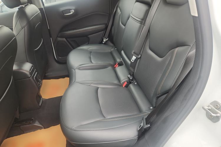 Used  Compass 2019 220T Automatic Family Edition
