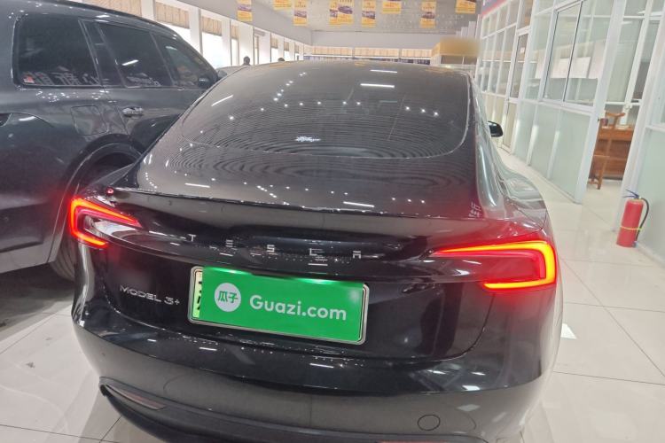 Used Tesla Model 3 2023 Long-Range All-Wheel-Drive Version
