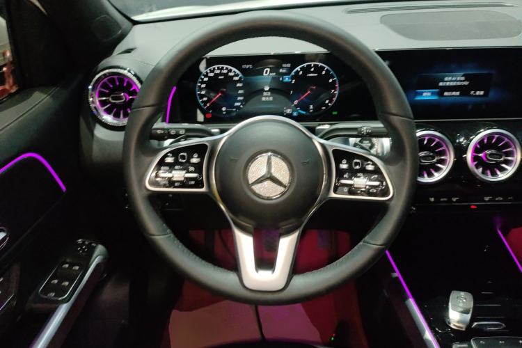 Used Mercedes-Benz GLB 2022 Refresh GLB 200 Dynamic Edition
