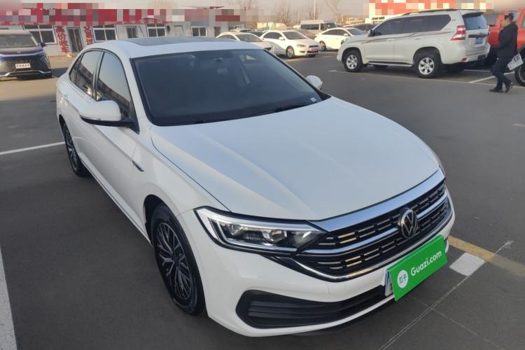 Used Volkswagen Sagitar 2024 200TSI DSG Flyover Edition
