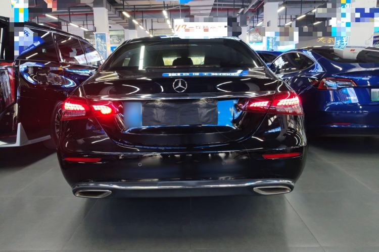 Used Mercedes-Benz E-Class 2023 Facelift E 260 L
