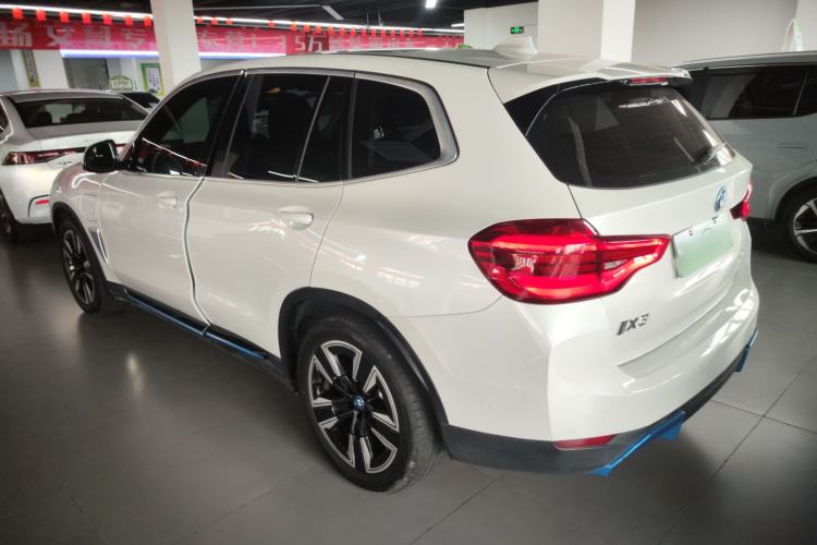 Used BMW iX3 2021 Updated Leading Edition
