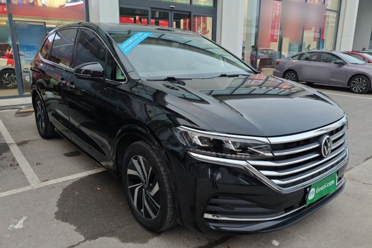 Used Volkswagen Viloran 2023 Facelift 330TSI Luxury Edition
