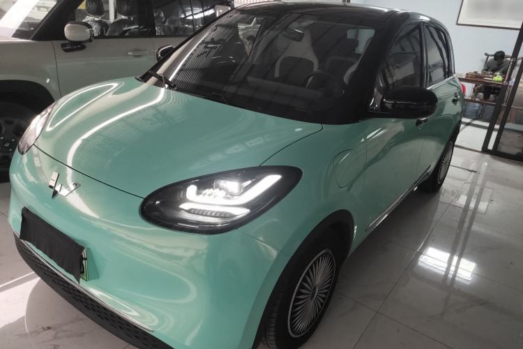 Used Wuling Bingo 2023 333 km Lingxi Connected+ Version