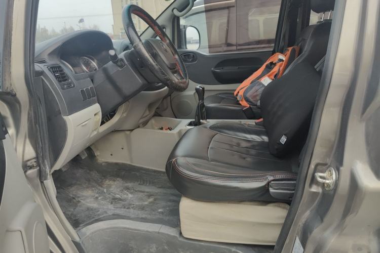 Used FORTHING Lingzhi 2018 M3 1.5L 5-Seat Base Model
