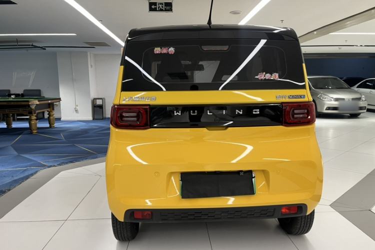 Used Wuling Hongguang MINIEV 2022 Macaron Premium Model – Lithium Ternary Battery