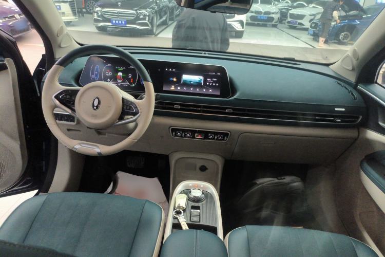 Used ORA Good Cat 2022 400km Standard Range Luxury Version Lithium Iron Phosphate
